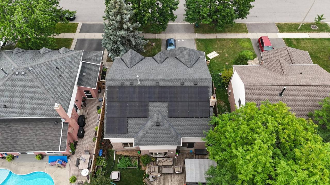 Solar home with a Tesla Powerwall for backup power, seen from above